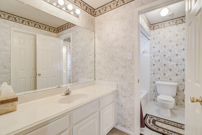 Building Photo - 17323 Jackson Pines Dr