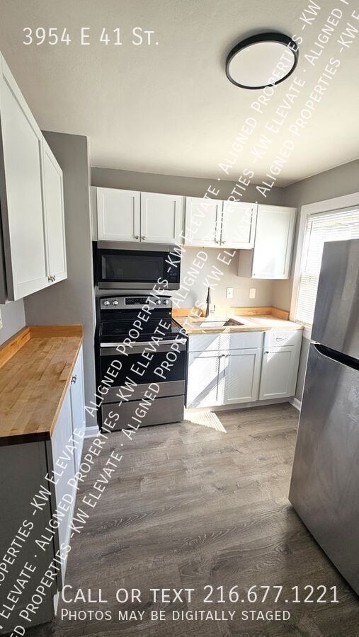 Building Photo - 3954 E 41st St