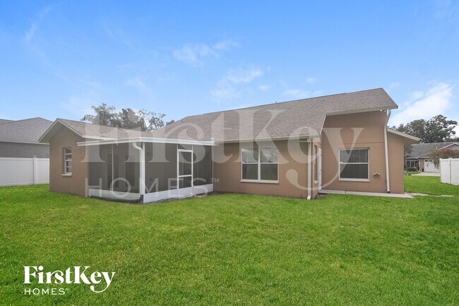 Building Photo - 5718 Wedgefield Dr