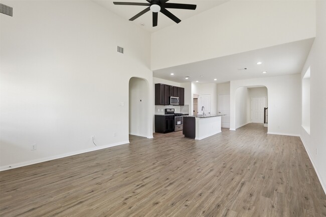 Building Photo - 3503 Cannon Dr
