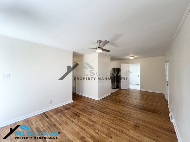 Building Photo - 2408 Otis St