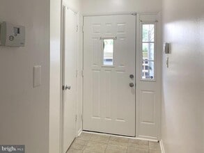 Building Photo - 2216 Notely Ln