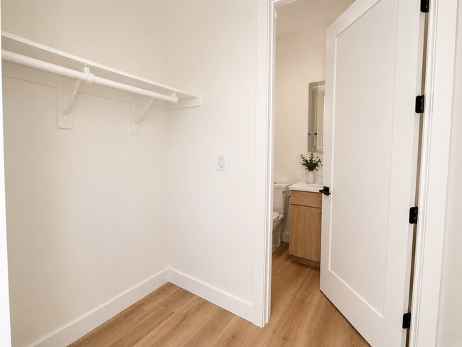 Building Photo - 4513 Piute Pl