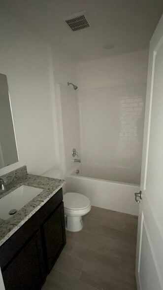 Building Photo - 268 Pioneer Ave NE