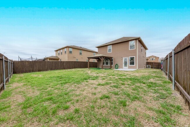 Building Photo - 801 Estes Park