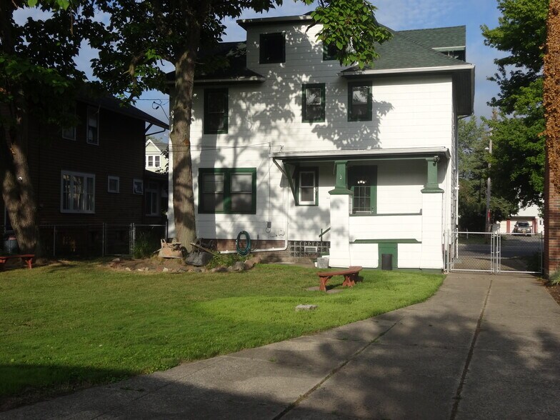 Building Photo - 179 Niagara Falls Blvd