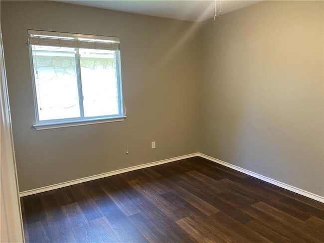 Building Photo - 1513 Big Bend Dr