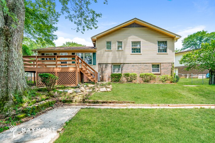 Building Photo - 2501 Wright Cir
