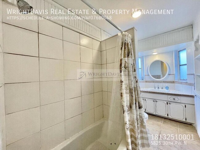 Building Photo - 5825 30th Ave N