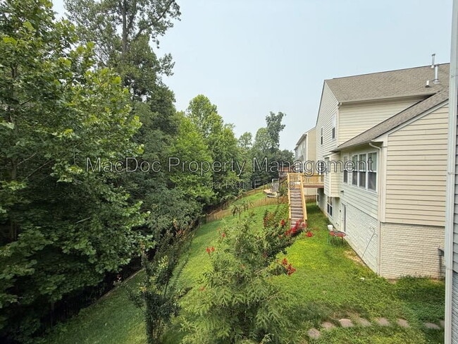 Building Photo - 1404 Graham Dr