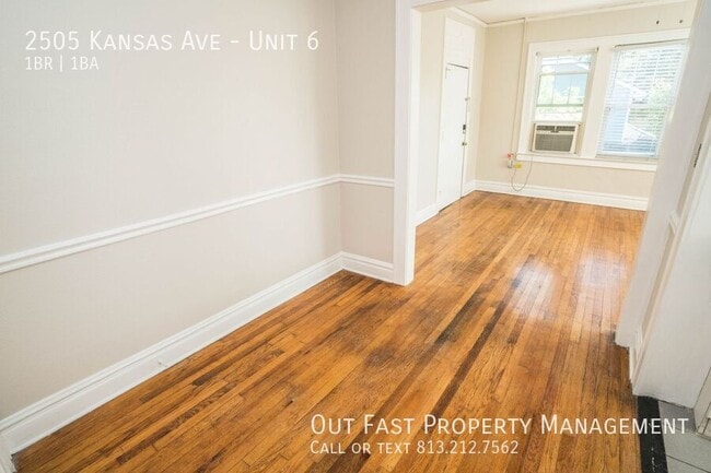 Building Photo - 2505 W Kansas Ave