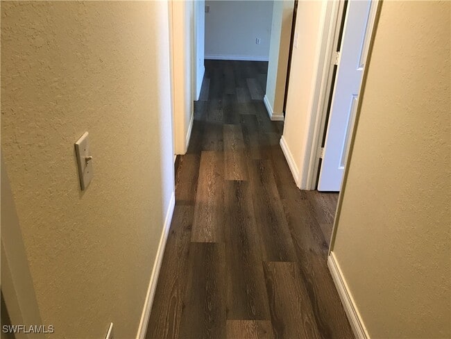 Building Photo - 7985 Preserve Cir