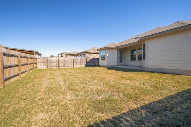 Building Photo - 129 Plata Ln