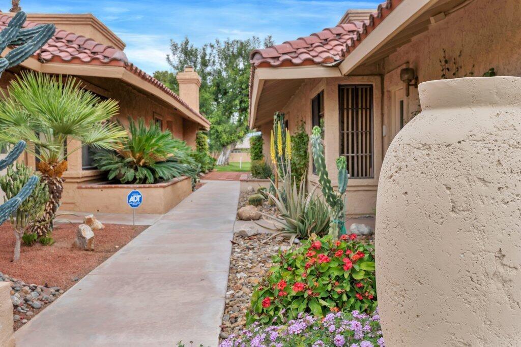 Building Photo - 77563 Woodhaven Dr S