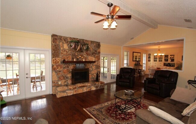 Building Photo - 12352 Toucan Dr