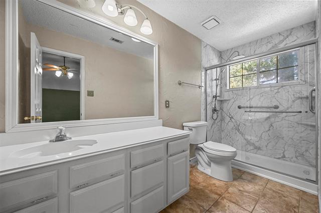 Building Photo - 5110 Heatherdale Dr