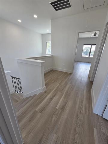 Building Photo - 130 Pinkie Holmes Dr