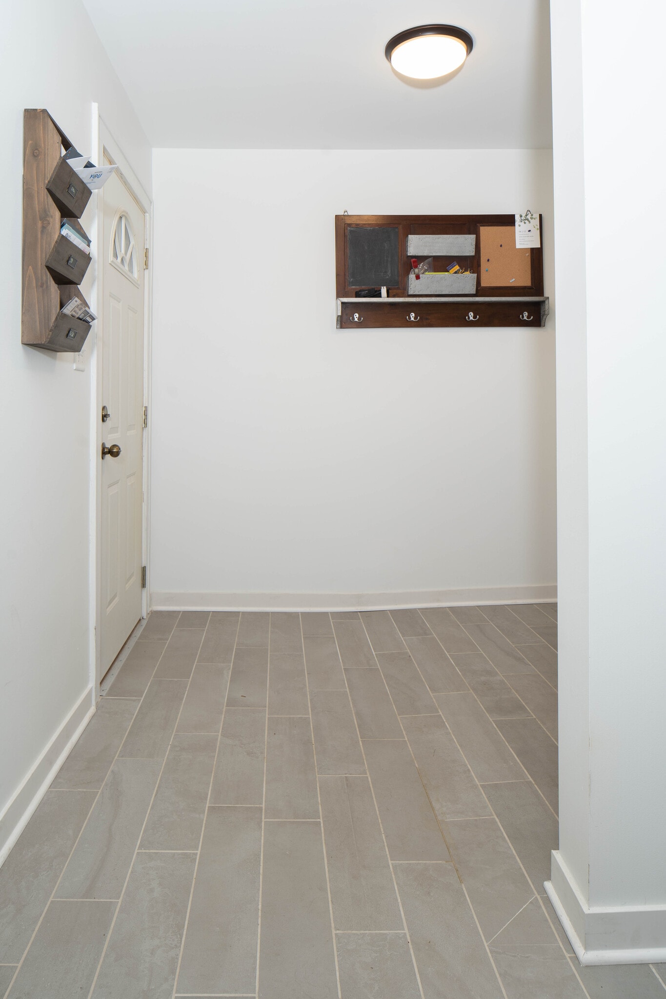 Mud room - 2401 3rd st NE Apt 2