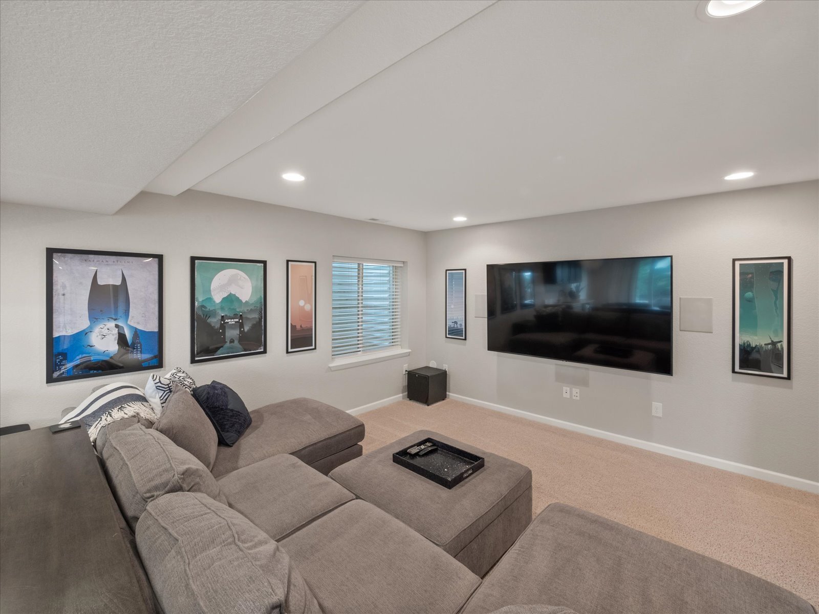 Building Photo - 1048 Orion Way