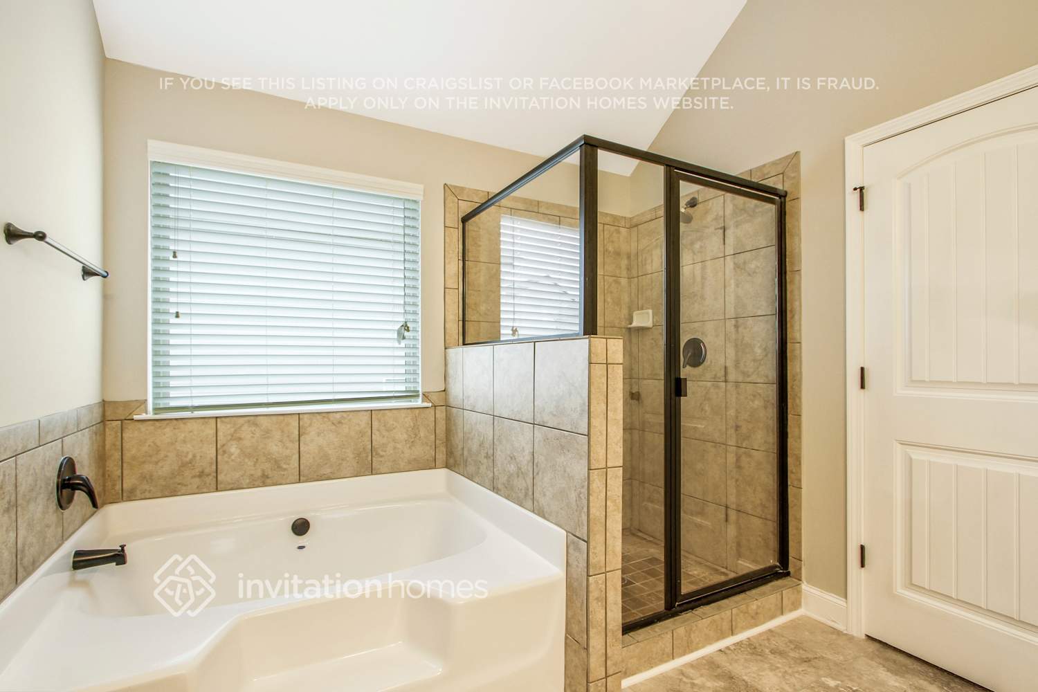 Building Photo - 3325 Allison Cir