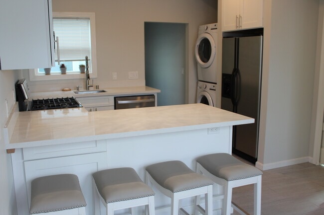 Kitchen with new appliances - 3321 West St