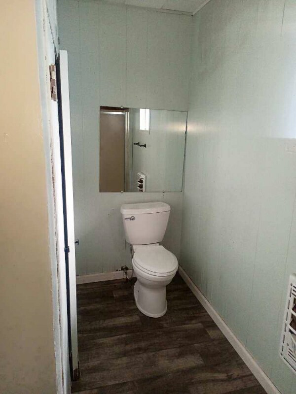 Building Photo - 416 S Ave J