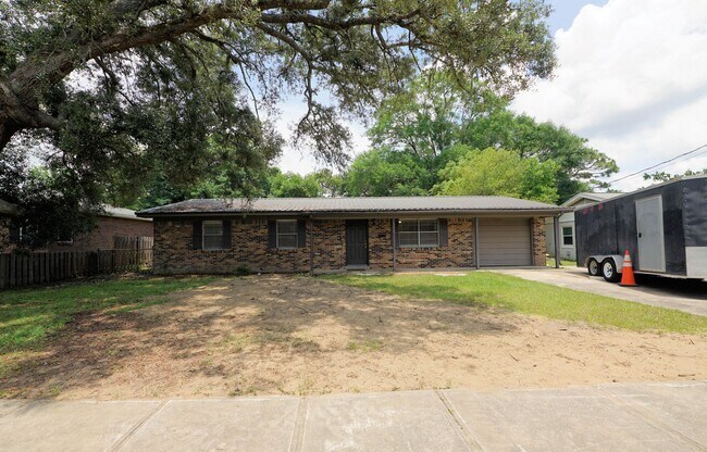 Building Photo - 260 Glenview Ave