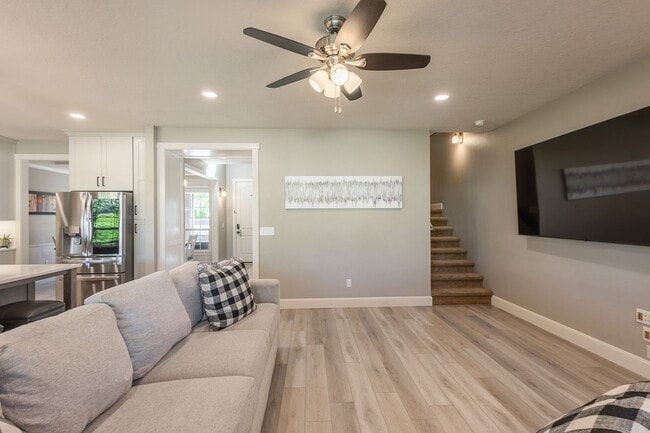 Building Photo - Stunningly Upgraded 4-Bedroom Home in Prime Eagle Location