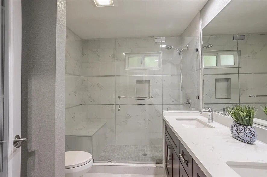 Building Photo - 4075 Beebe Cir