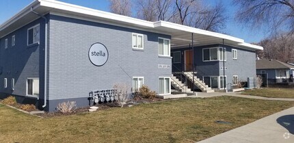 Building Photo - 1 Bedroom Salt Lake Condo Available early ...
