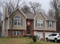 Building Photo - 210 Scarlet Ave