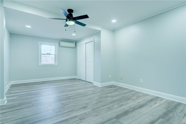 Building Photo - 138 S Union St