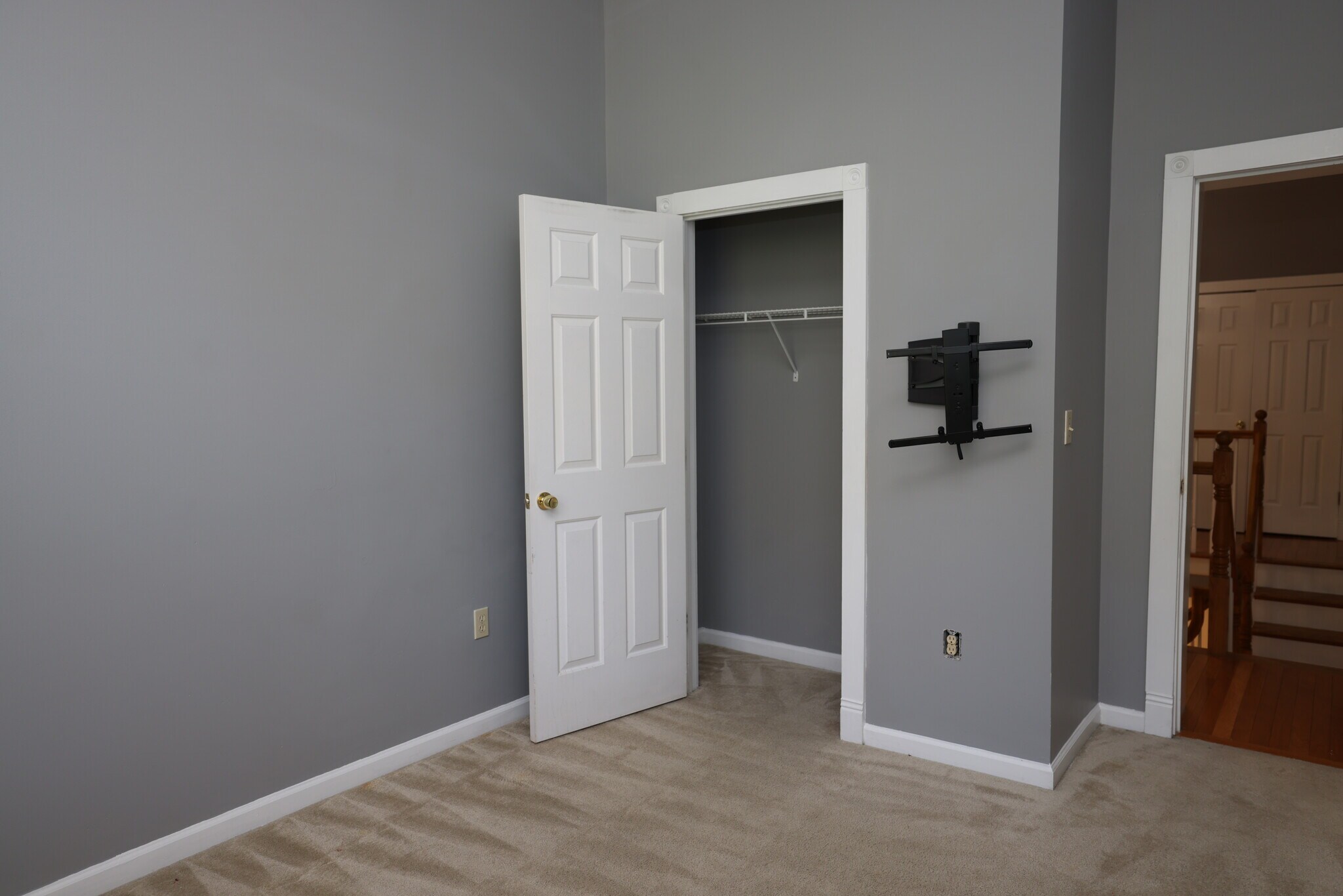 Second Bedroom - 852 Lincoln Ave