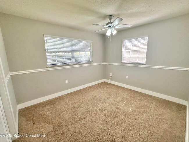 Building Photo - 2130 Garnet Ct