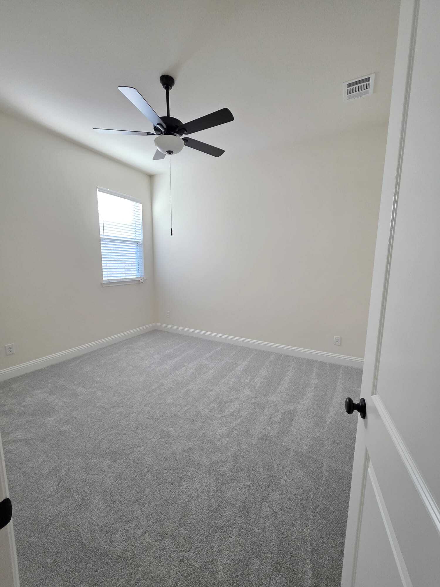 Building Photo - 4512 Hammerstein Blvd