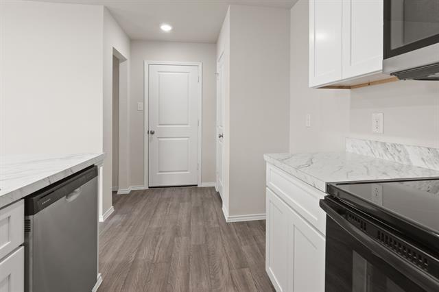 Building Photo - 217 Arbor Ct