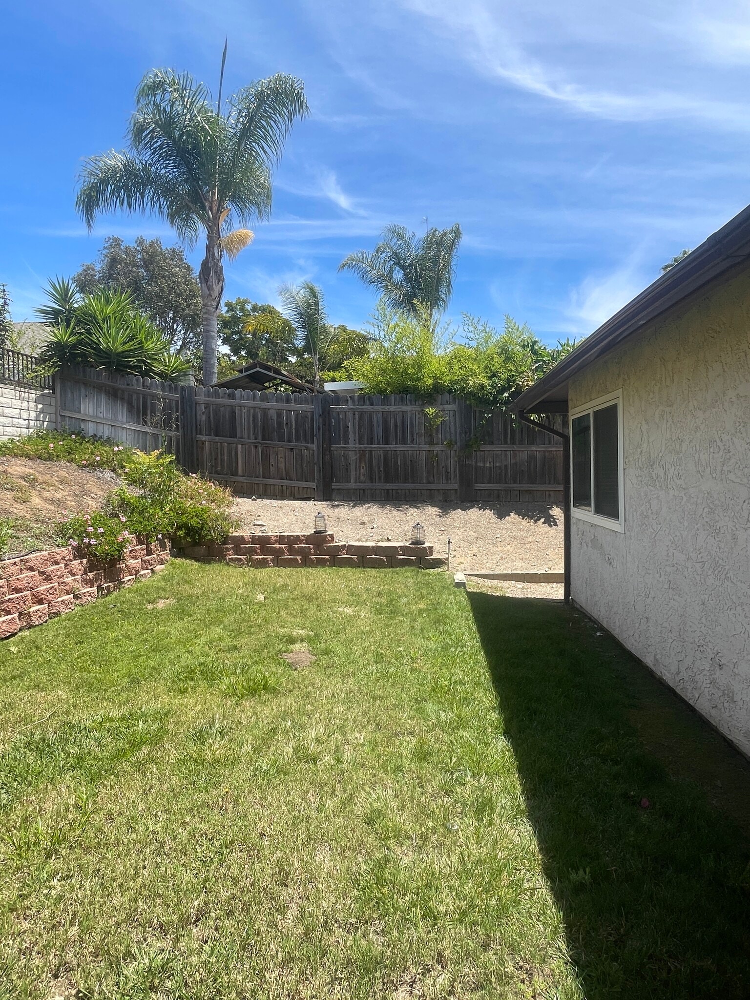Back yard looking to right - 514 Barnett Dr