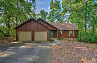 Building Photo - 258 Mialaquo Cir