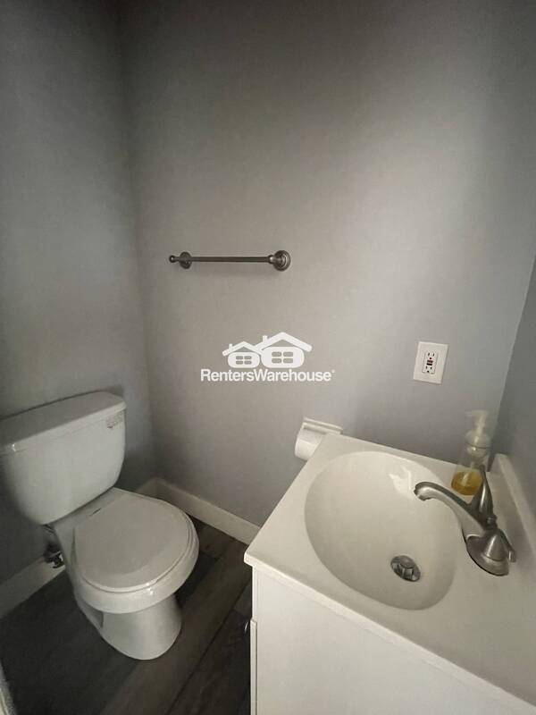 Building Photo - 37 Cardor Court