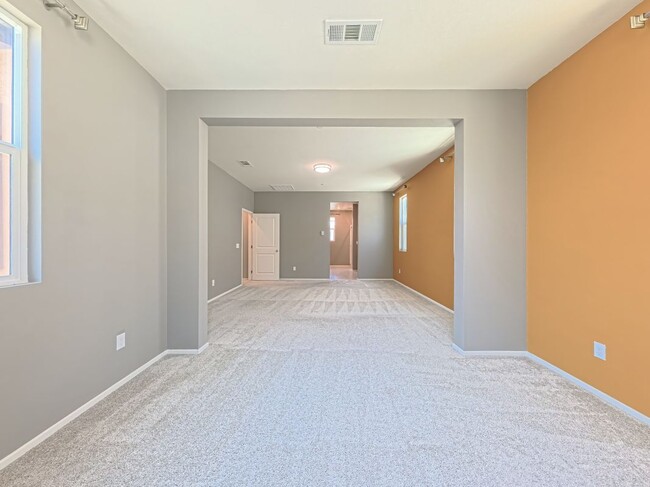 Building Photo - 5338 Mariner Ln