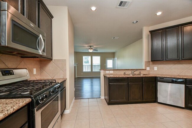 Building Photo - 19311 Vermillion Ct