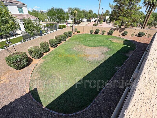 Building Photo - 10033 N 55th Pl