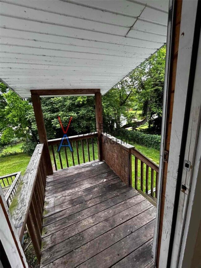 Building Photo - 2649 Olyphant Ave