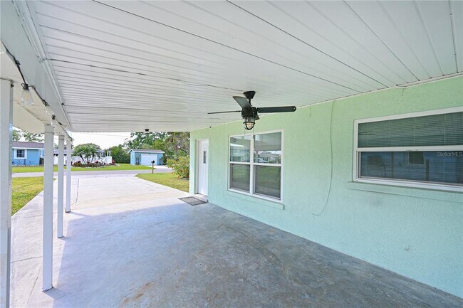 Building Photo - 612 Palm Ave