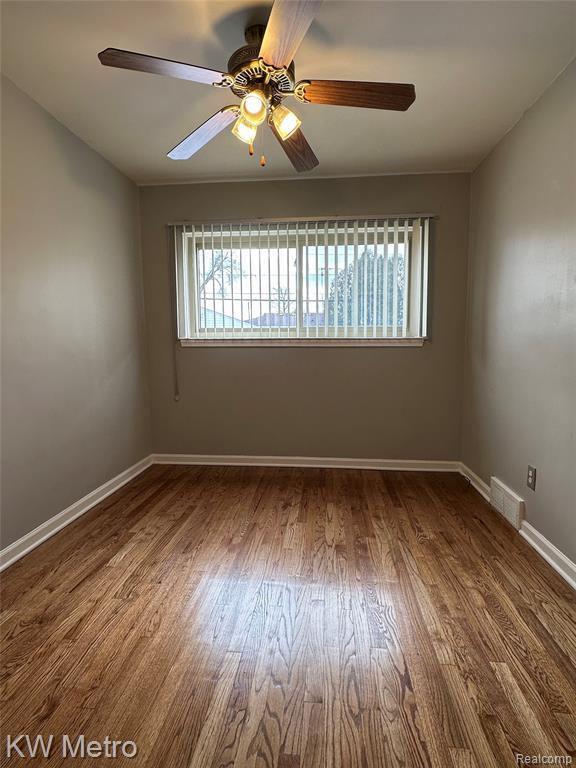 Building Photo - 21624 Winshall St