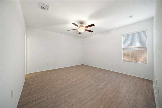 Building Photo - 3037 Ashbrook Ln