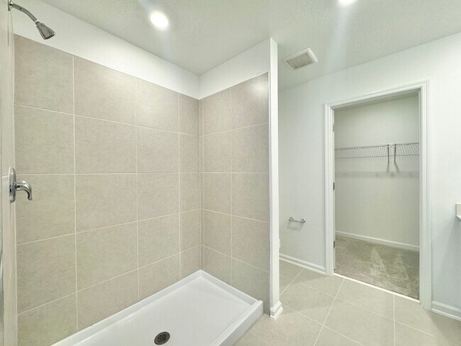 Building Photo - Peace Creek Reserve - 2025 Lennar Home