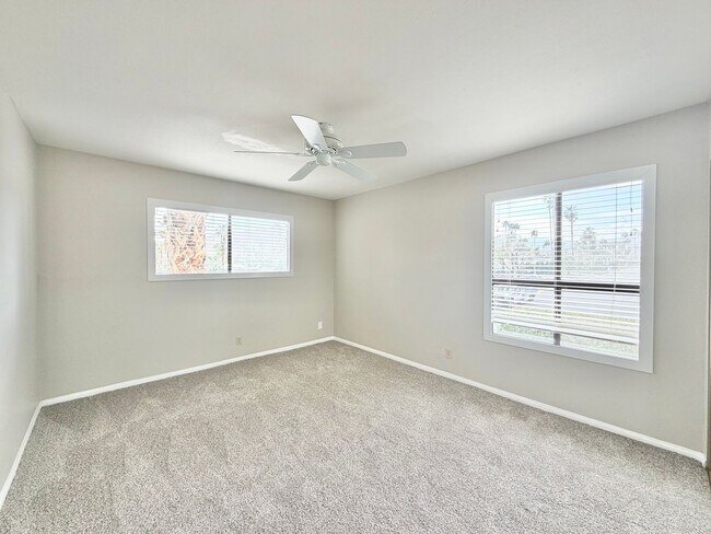Building Photo - AVAILABLE NOW!! 3 Bedroom 2 Bathroom Condo in Palm Springs! MOVE IN SPECIAL! 50% OFF ONE MONTHS RENT