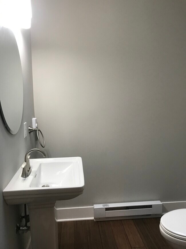 half bath - 626 S Main St