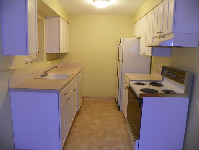 Building Photo - 47 Eagle Crest Dr